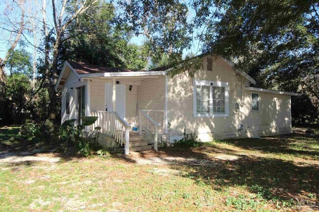 Primary Photo - 15 Alethia St