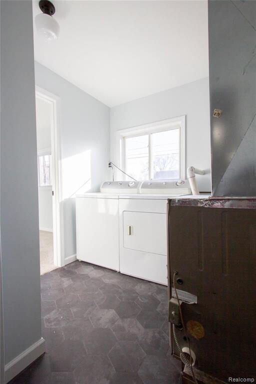 Building Photo - 1308 E Milton Ave