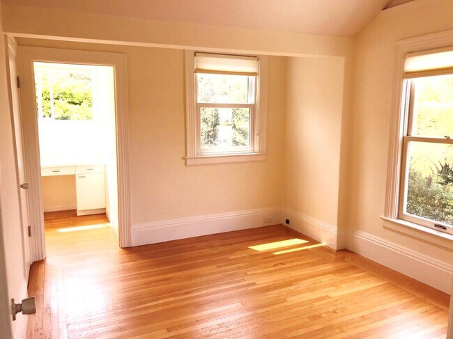 The Bedrooms all have quite a bit of natural light. - 319 Locust St
