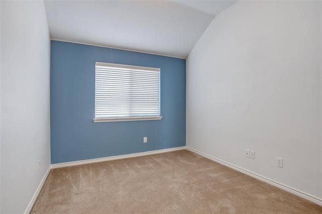 Building Photo - 1627 Summerfield Dr
