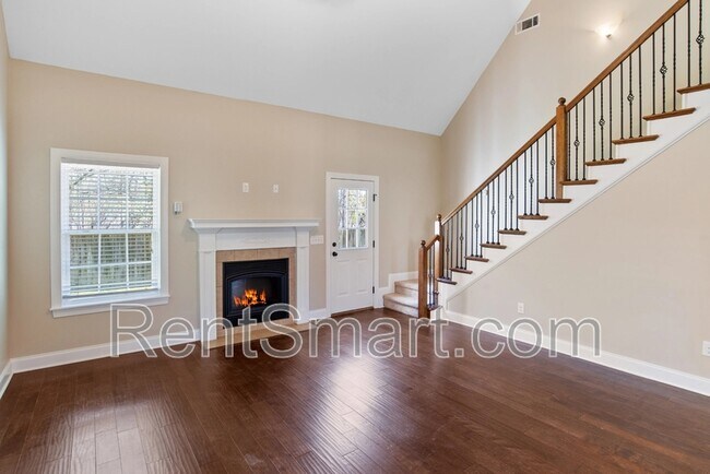 Building Photo - 418 Riley Ln