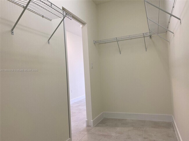 Building Photo - 6455 NW 103rd Pl