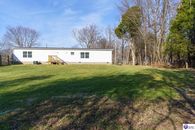 Building Photo - 190 Cedar Hills Rd