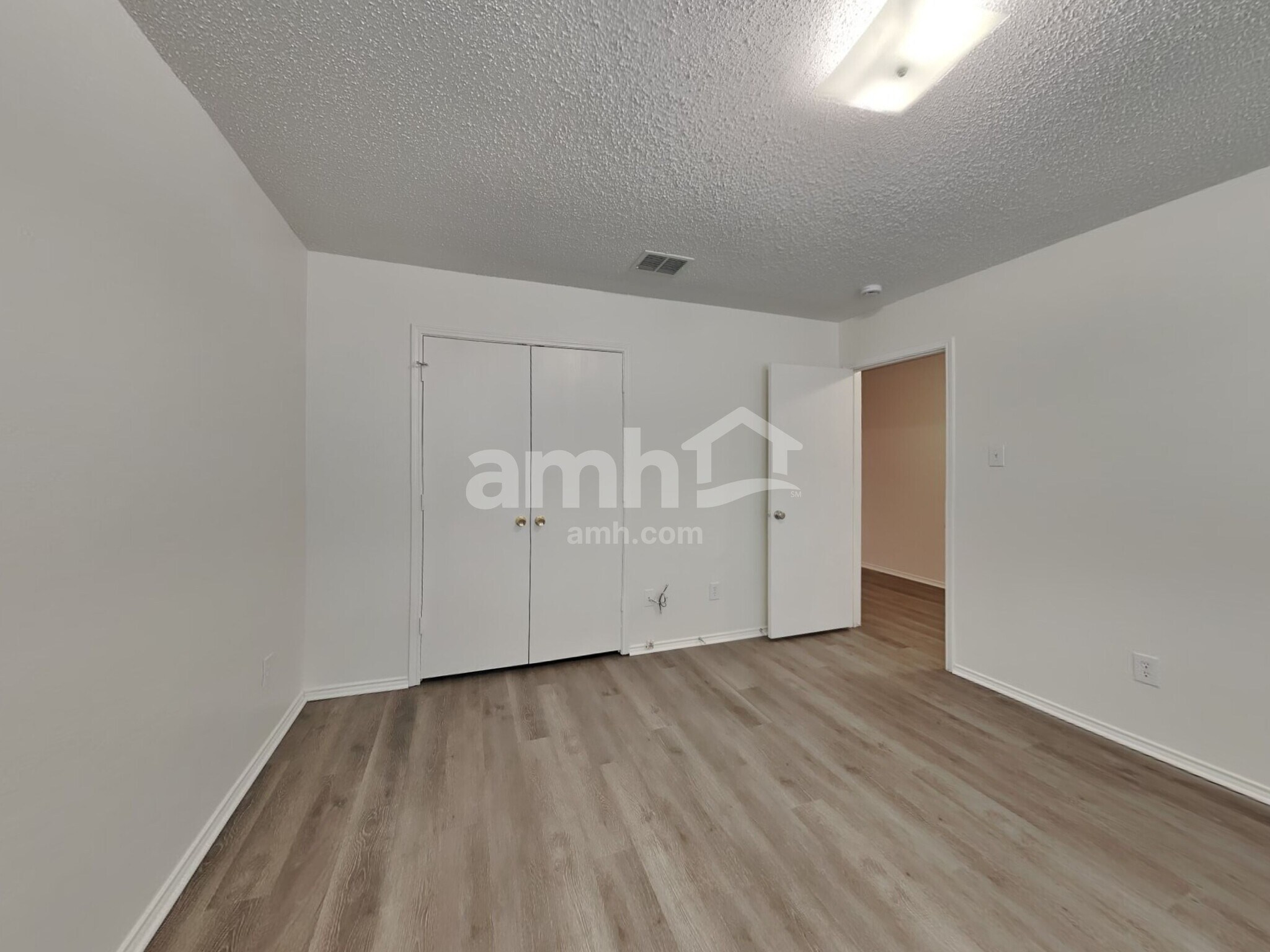 Building Photo - 3913 Country Ln