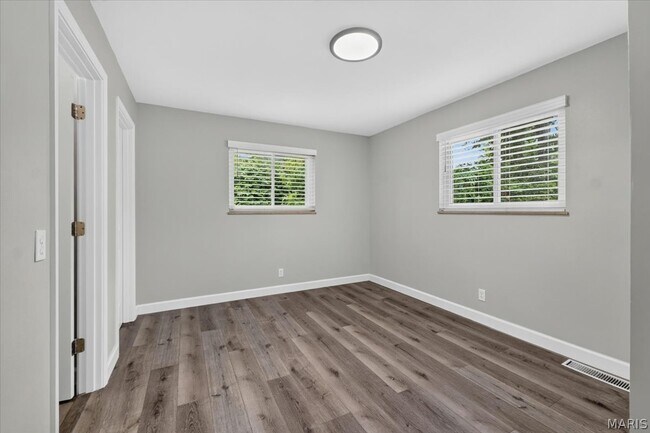 Building Photo - 328 Danworth Ct