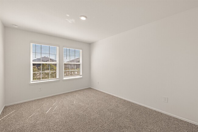Building Photo - 4326 Blossom Vly Ln