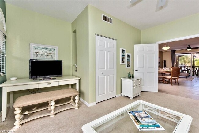 Building Photo - 8560 Violeta St