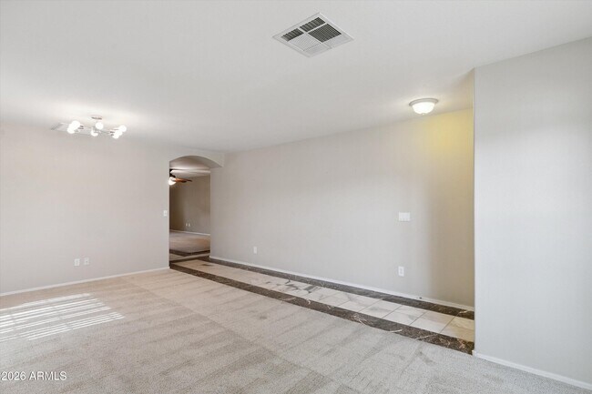 Building Photo - 3139 W Matthew Dr