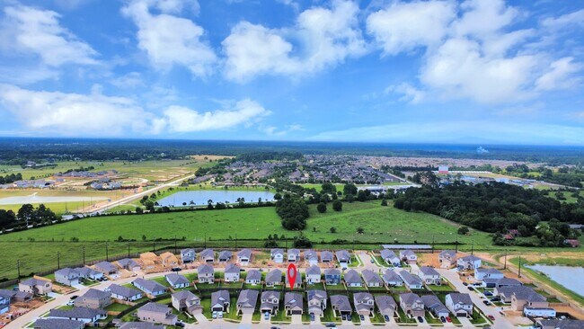Building Photo - 22830 Brisbee Ln