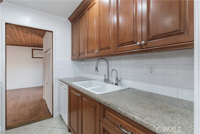 Building Photo - 6313 Bluebell Ave