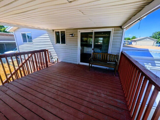 Building Photo - GET $500 OFF THE FIRST MONTHS RENT!!!