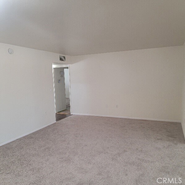 Building Photo - 28894 Portsmouth Dr