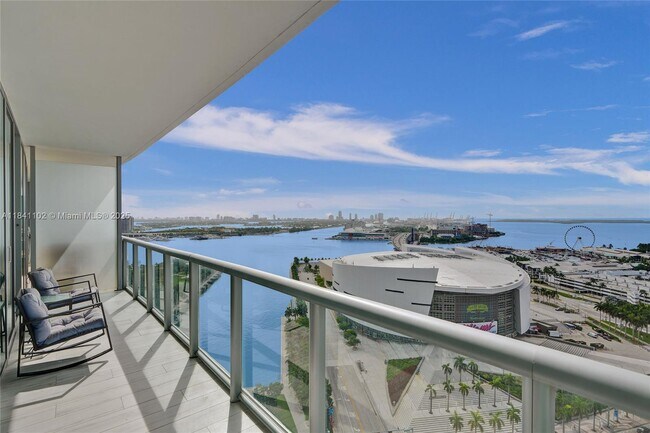 Building Photo - 888 Biscayne Blvd