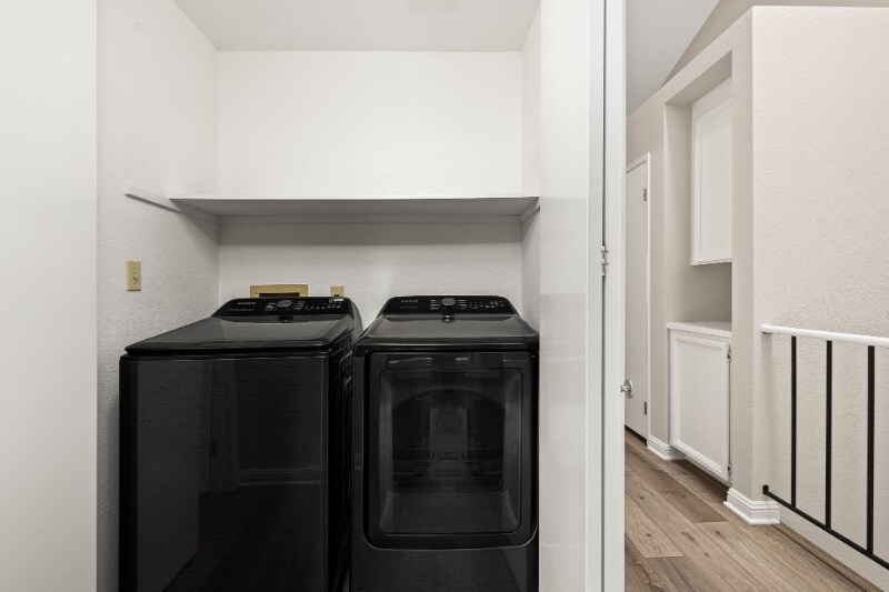 Building Photo - 135 Southwind Dr