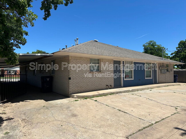 Primary Photo - 5832 NW 31st Terrace