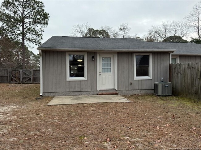 Building Photo - 3272 Dorian Rd