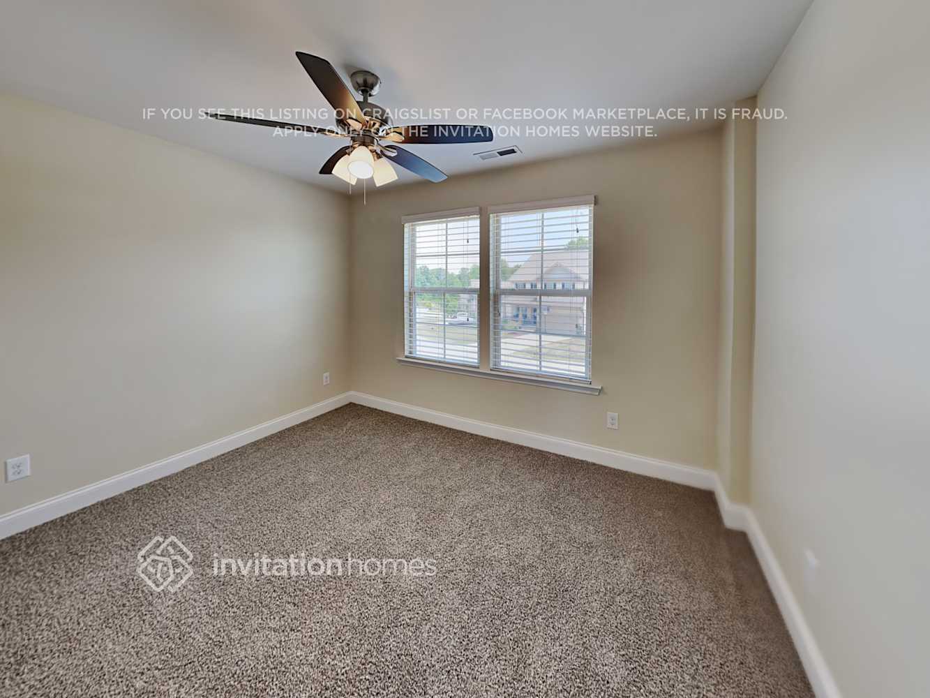 Building Photo - 143 Davelyn Ct