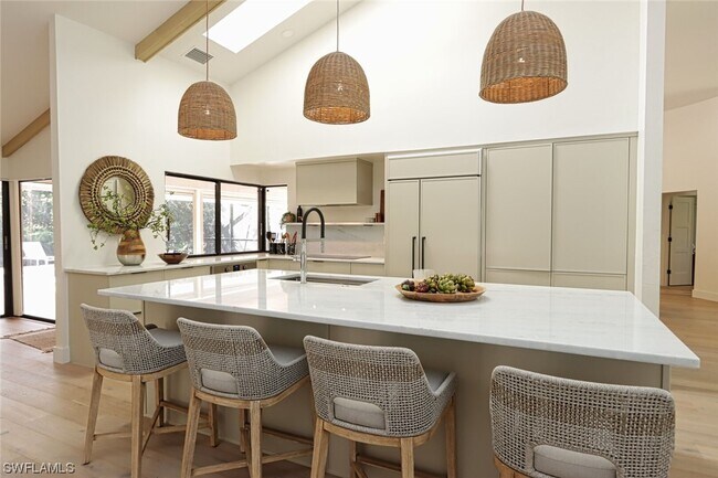 Building Photo - 3331 Riverpark Ct