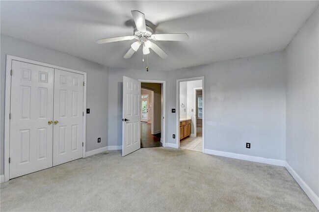 Building Photo - 938 Mulberry Fields Cove NE