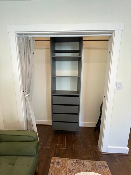 Building Photo - 17432 Covello St