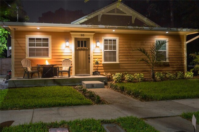 Primary Photo - 515 Wilkie St