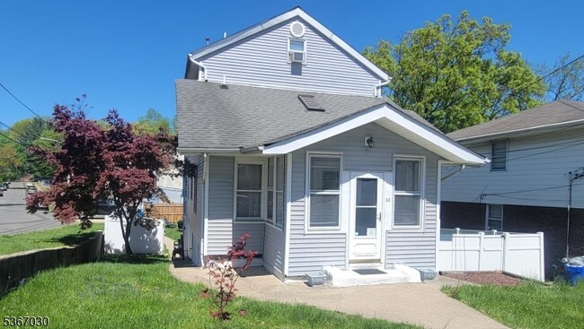 Primary Photo - 22 John Ryle Ave