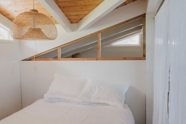 Building Photo - SHLU 76-4206 Nanilani Rd