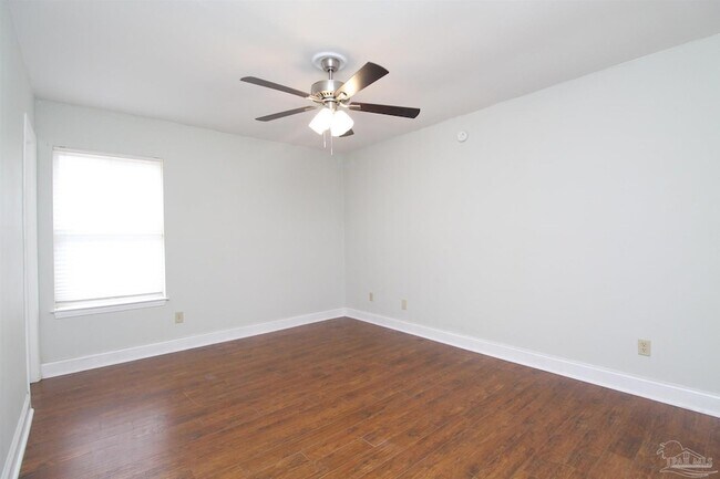 Building Photo - 7839 Coronet Way