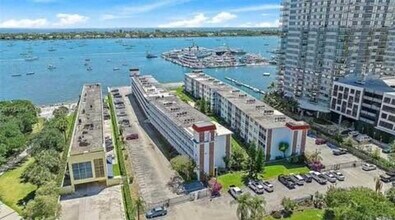 Building Photo - 4500 N Flagler Dr