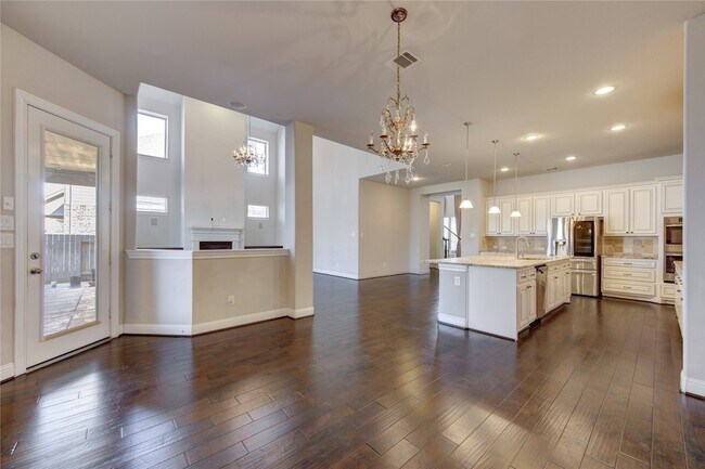 Building Photo - 20411 Fawn Rest Pl