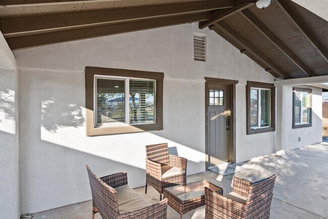 Building Photo - 4009 W Grant St