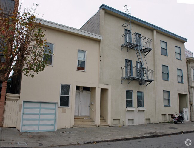 Primary Photo - 731-741 Greenwich St
