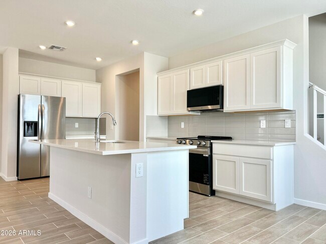 Building Photo - 17307 W Villa Chula Ln