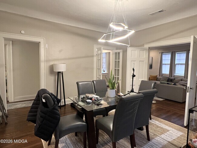 Building Photo - 171 Calloway Dr