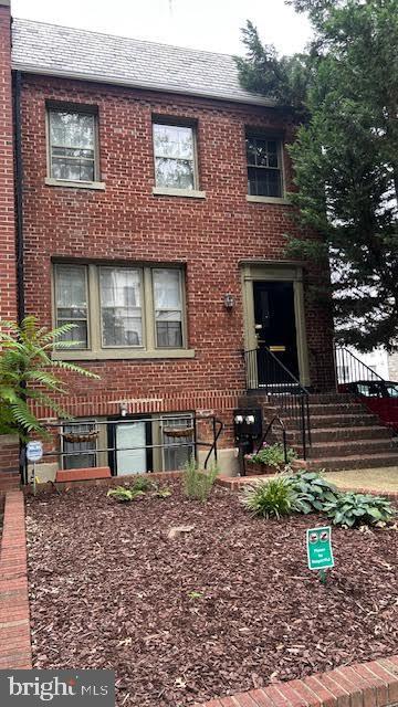 Building Photo - 1511 P St NW