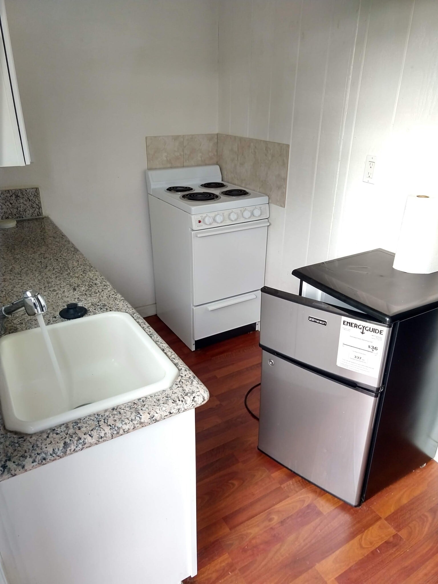 Building Photo - 299 Dallas Dr