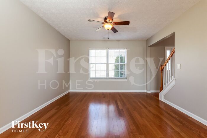 Building Photo - 1273 Royal Ives Ct SE