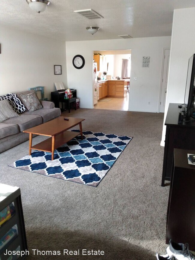 Building Photo - 4 br, 3 bath House - 2874 W 1170 N