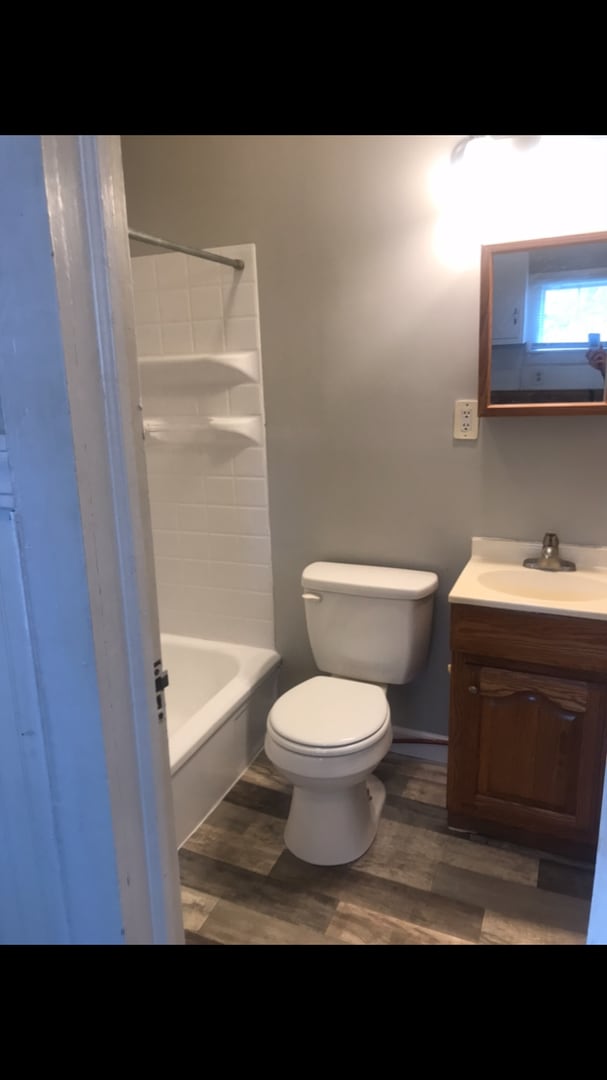 Building Photo - 1711 N Ball Ave