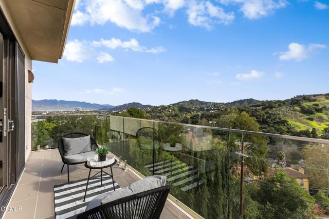 Building Photo - 12480 Viewcrest Rd