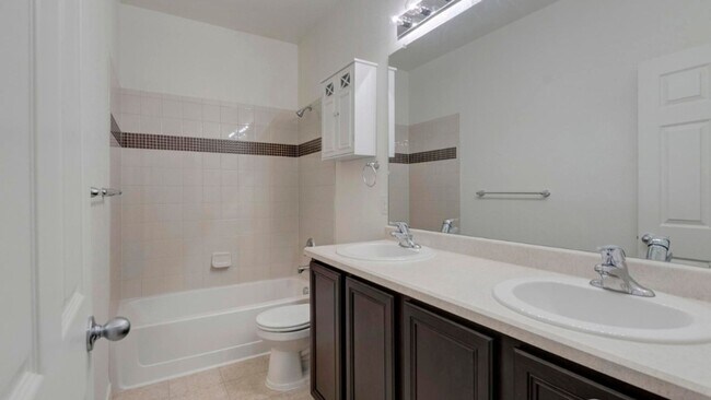 Building Photo - 3 Bedroom, 2-bathroom ranch in desirable Whisper Creek!  Available June 1st !!