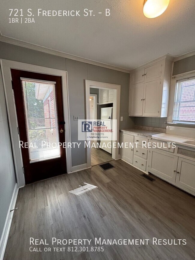 Building Photo - 721 S Frederick St