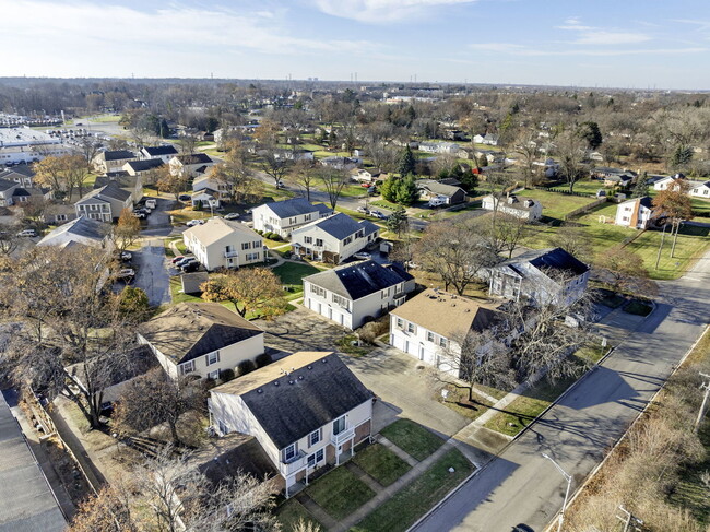 Building Photo - 413 Sidney Ave