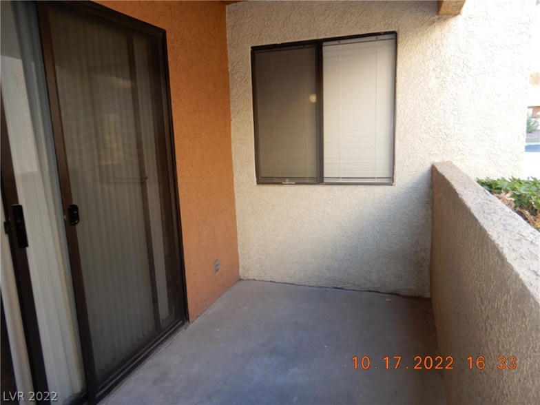 Building Photo - 3151 N Soaring Gulls Dr