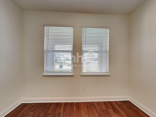 Building Photo - 953 Summer Stone Lp