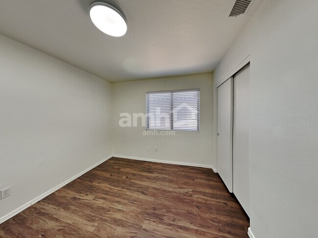 Building Photo - 15030 N 150th Ln