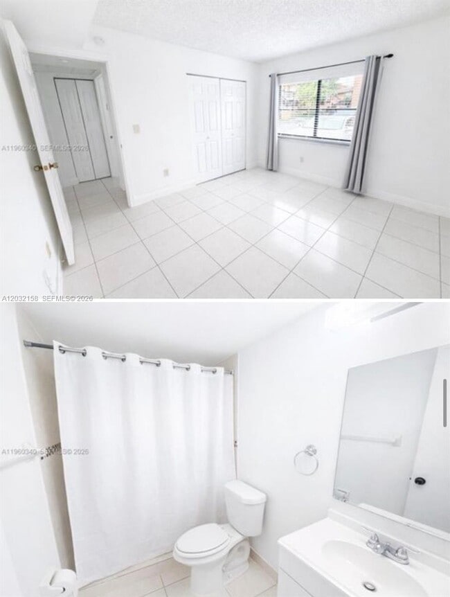 Building Photo - 2530 W 67th Pl