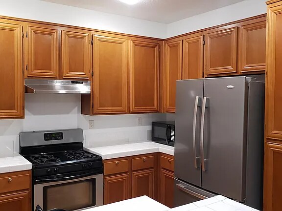 Building Photo - 1517 Laurel Grove Dr