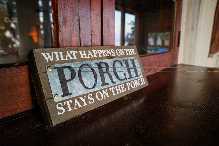 Building Photo - N3203 Ecker Lakeland Dr