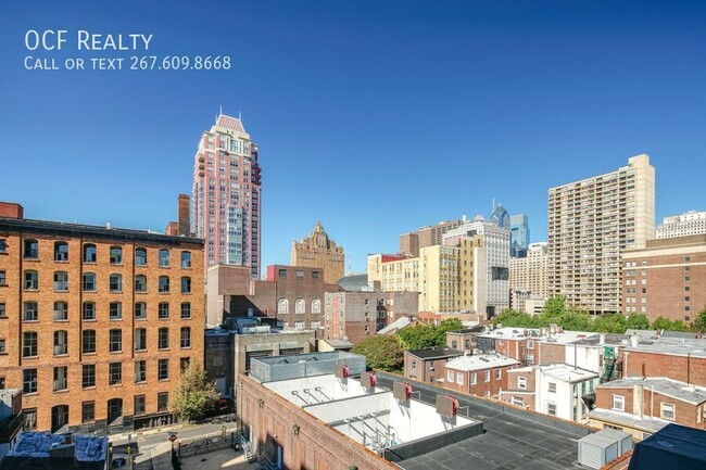 Building Photo - 412 S 13th St